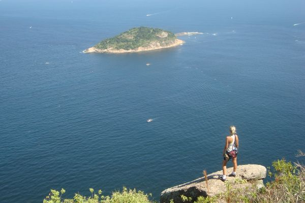 Costão do Pão de Açucar